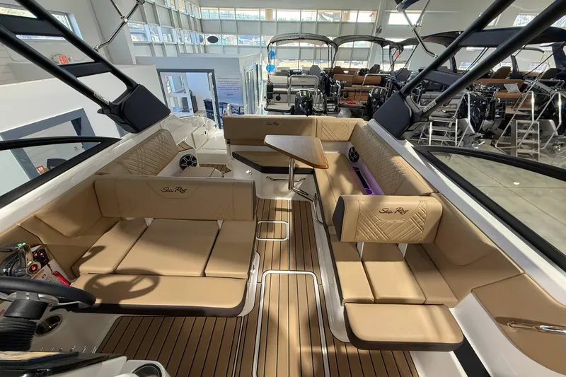 Slide: The Image of Sea Ray SDX 250 Surf 2026 - 27