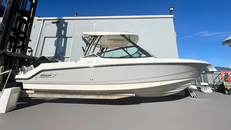 The Image of Boston Whaler 280 Vantage 2026 - 0