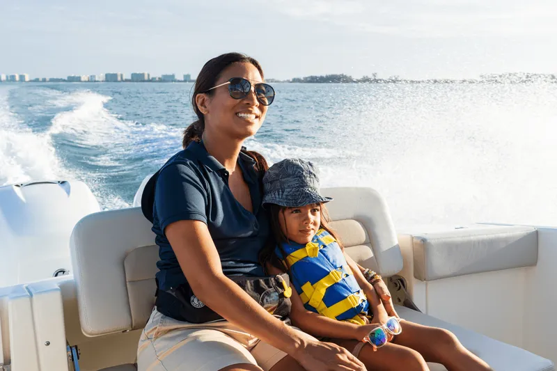 Slide: The Image of Boston Whaler 280 Vantage 2026 - 39