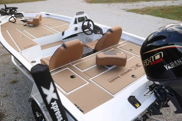 Slide: The Image of Xpress H18 Bass - 10