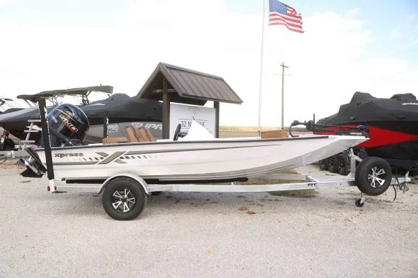 Slide: The Image of Xpress H18 Bass - 2