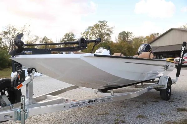 Slide: The Image of Xpress H18 Bass - 6