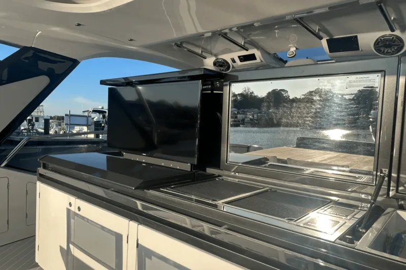 Slide: The Image of Azimut VERVE 2022 - 17