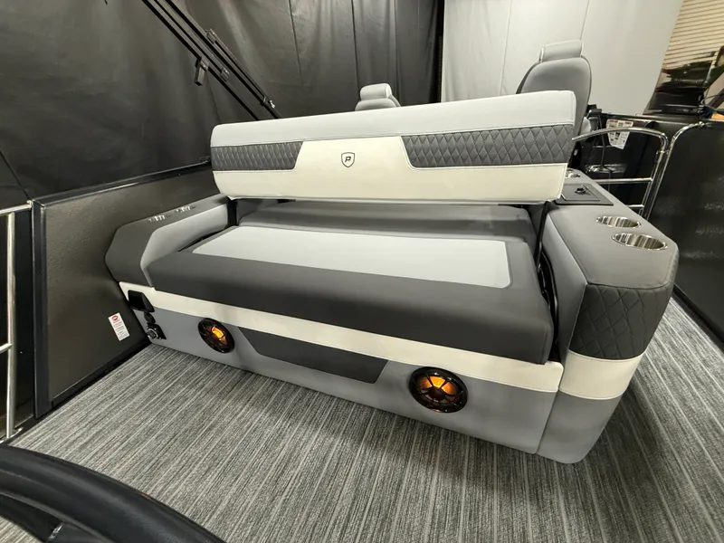Slide: The Image of Premier 230SOLARIS 2026 - 28