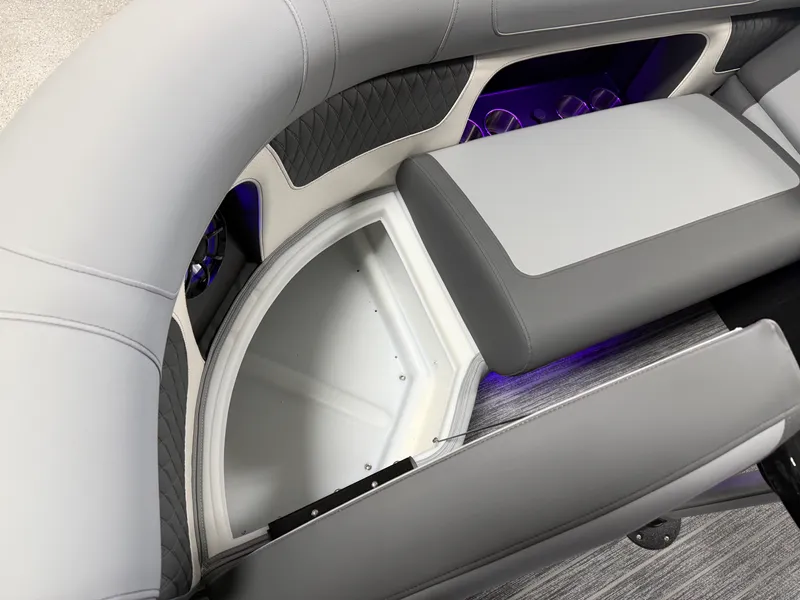 Slide: The Image of Premier 230SOLARIS 2026 - 86