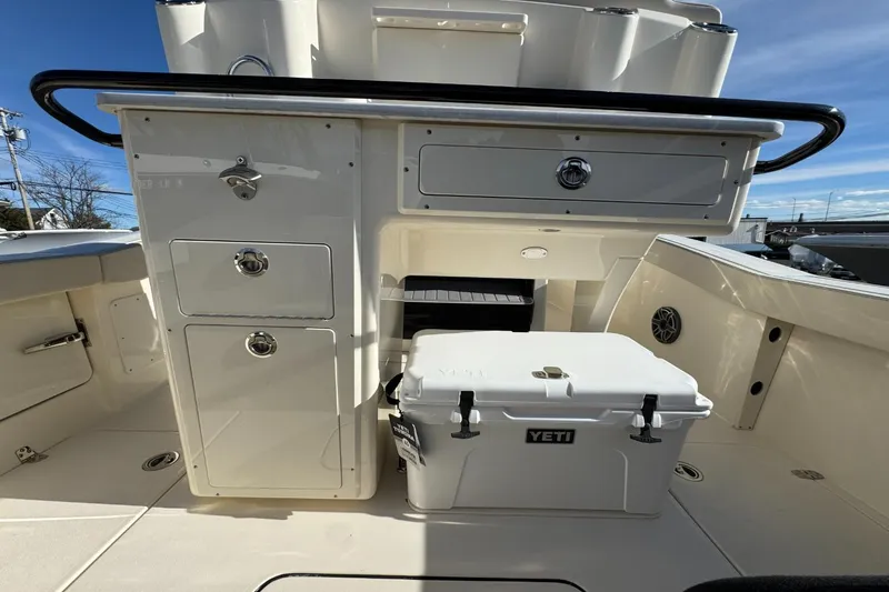 Slide: The Image of Scout 260 LXF 2026 - 10