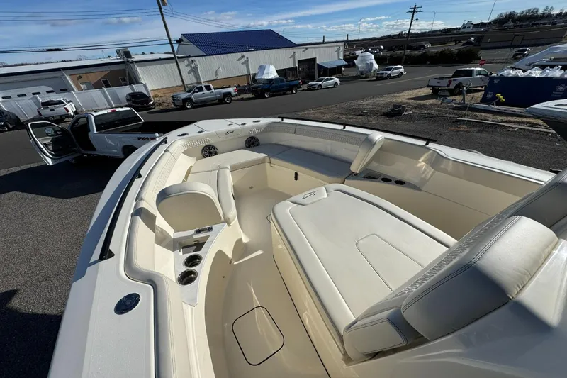 Slide: The Image of Scout 260 LXF 2026 - 21