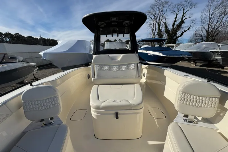 Slide: The Image of Scout 260 LXF 2026 - 23