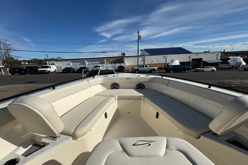 Slide: The Image of Scout 260 LXF 2026 - 25