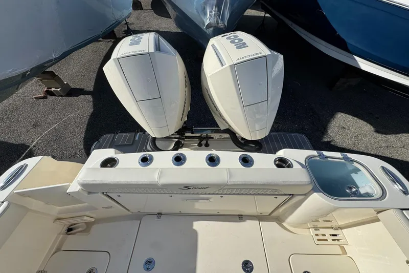 Slide: The Image of Scout 260 LXF 2026 - 7