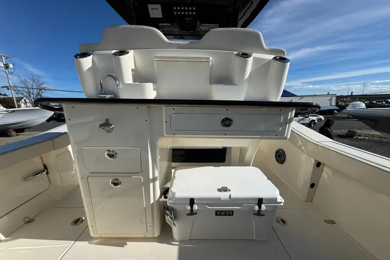 Slide: The Image of Scout 260 LXF 2026 - 9