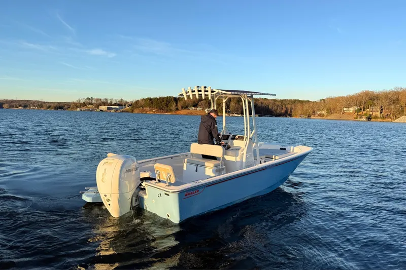 Slide: The Image of Boston Whaler 190 Montauk 2026 - 3