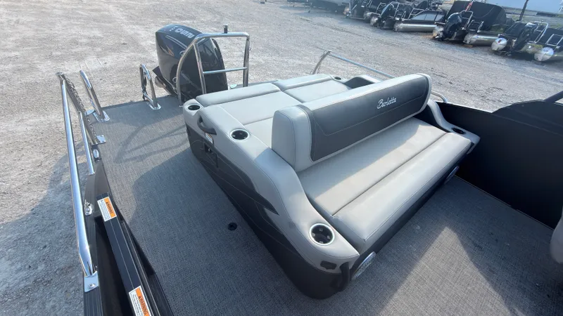 Slide: The Image of Barletta Cabrio 24 UC 2026 - 49