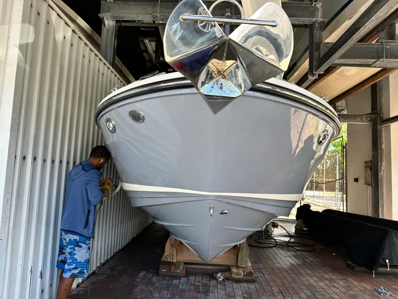 Slide: The Image of Sea Ray 260 SLX OB 2024 - 1