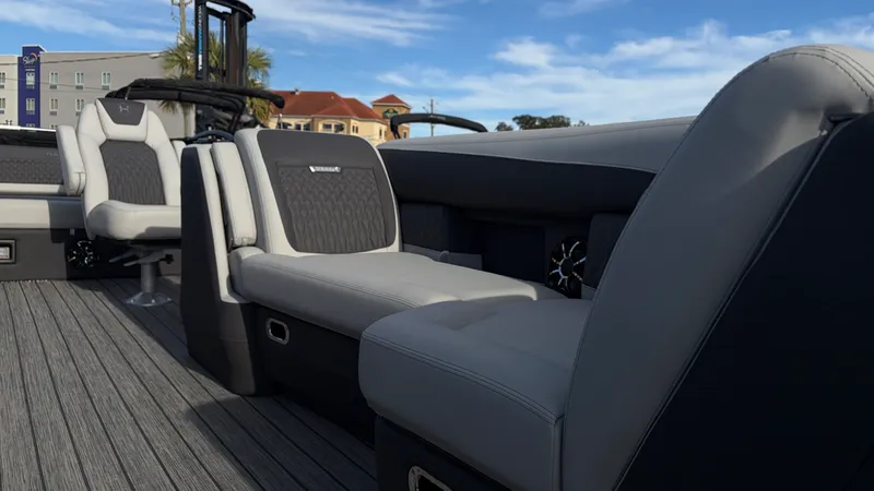 Slide: The Image of Harris Sunliner 230 2026 - 18