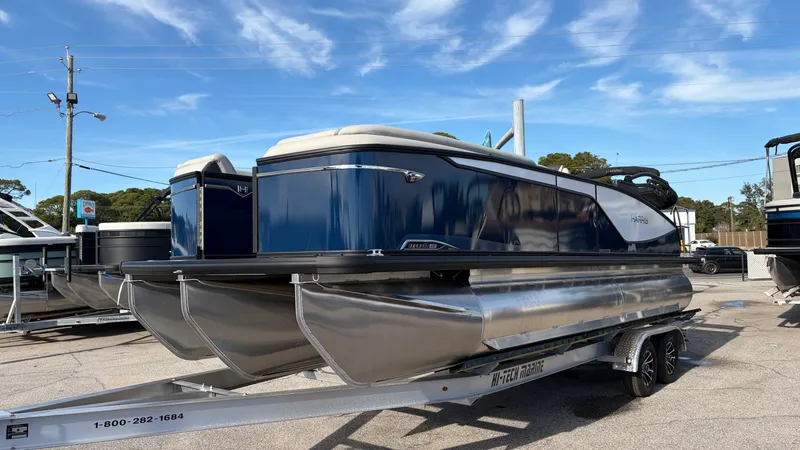 Slide: The Image of Harris Sunliner 230 2026 - 3