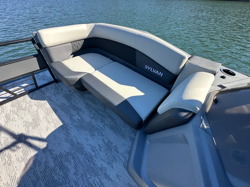 Slide: The Image of Sylvan R22 LZ DH 2026 - 10