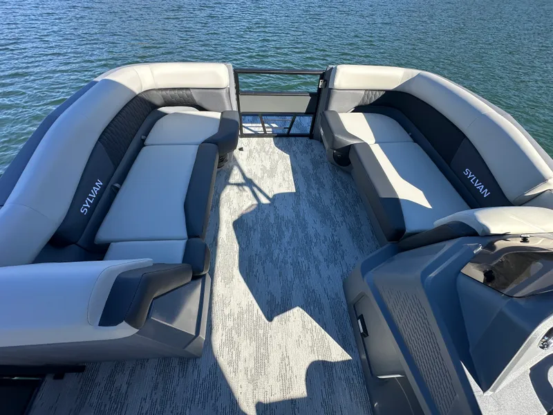 Slide: The Image of Sylvan R22 LZ DH 2026 - 8