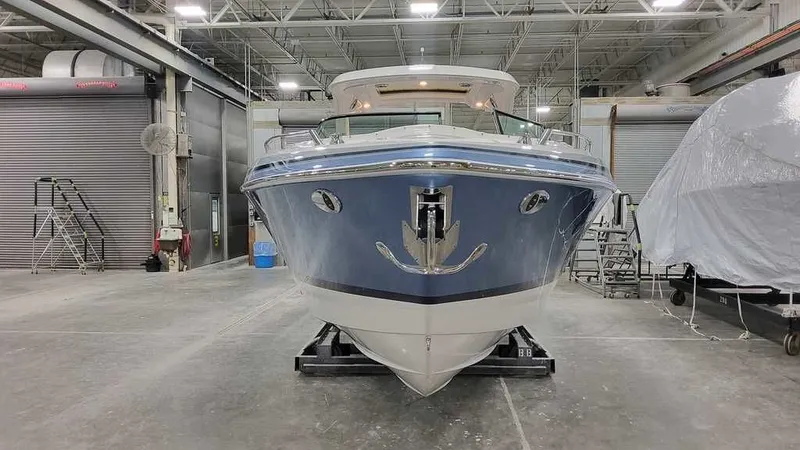 Slide: The Image of Formula 350 Crossover Bowrider 2024 - 5
