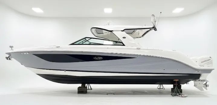 The Image of Sea Ray SLX 400 Outboard 2022 - 0