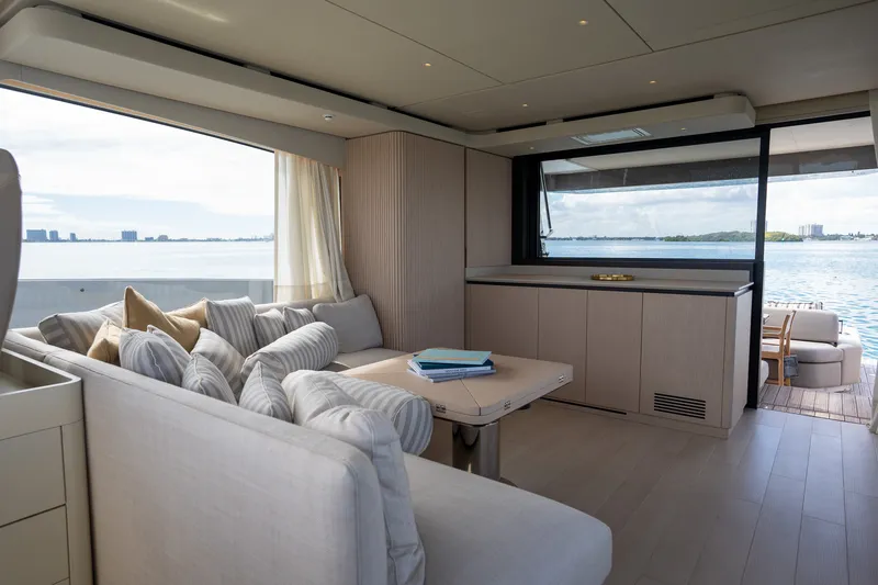 Slide: The Image of Azimut Seadeck 6 2026 - 19