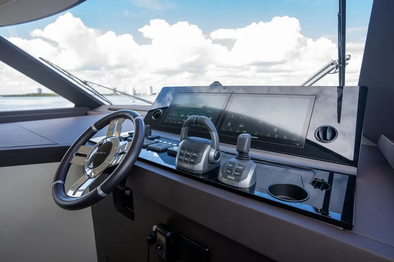 Slide: The Image of Azimut Seadeck 6 2026 - 38