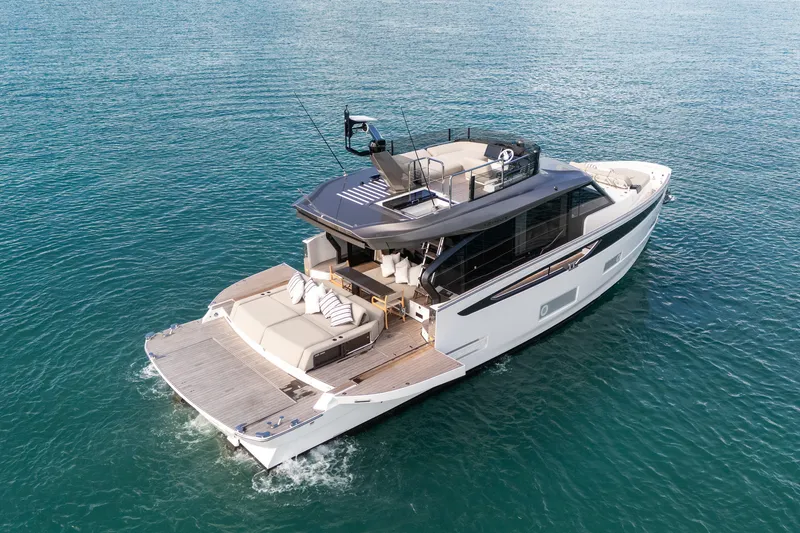 Slide: The Image of Azimut Seadeck 6 2026 - 8