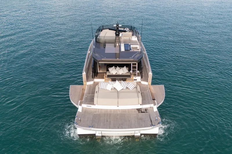 Slide: The Image of Azimut Seadeck 6 2026 - 9