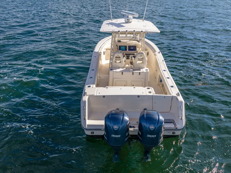 Slide: The Image of Grady-White 306 CAN 2016 - 17