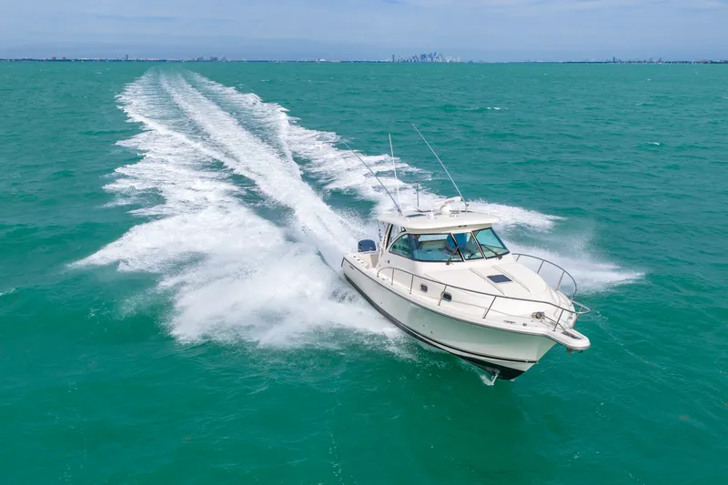 Slide: The Image of Pursuit 345 OFFSHORE 2012 - 22