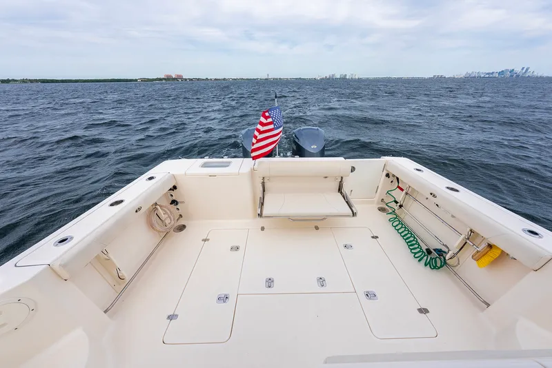 Slide: The Image of Pursuit 345 OFFSHORE 2012 - 24