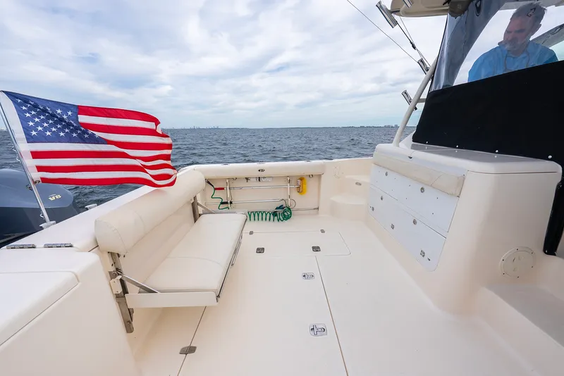 Slide: The Image of Pursuit 345 OFFSHORE 2012 - 26