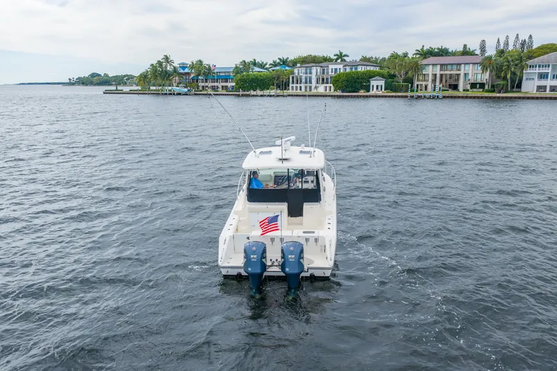 Slide: The Image of Pursuit 345 OFFSHORE 2012 - 3