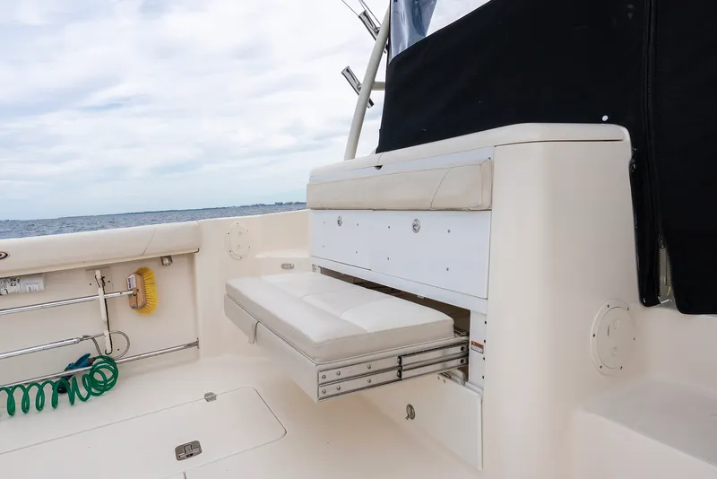 Slide: The Image of Pursuit 345 OFFSHORE 2012 - 31