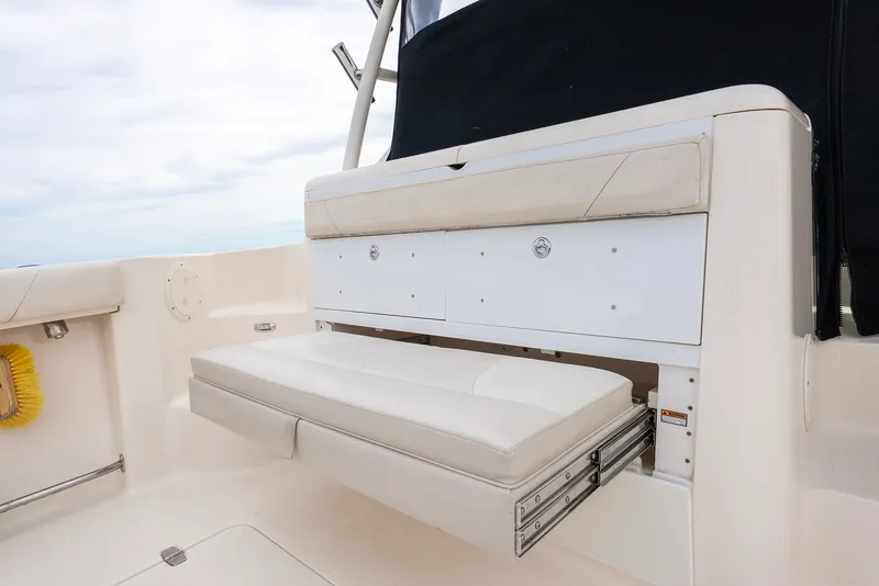 Slide: The Image of Pursuit 345 OFFSHORE 2012 - 34