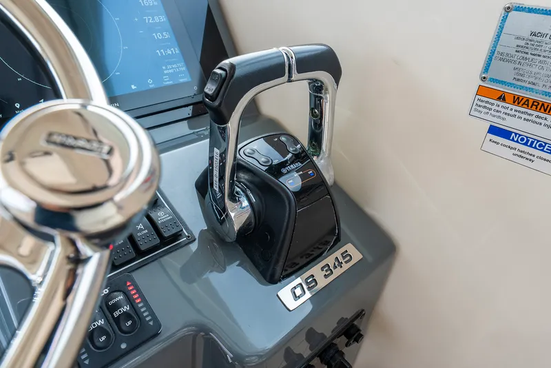 Slide: The Image of Pursuit 345 OFFSHORE 2012 - 49