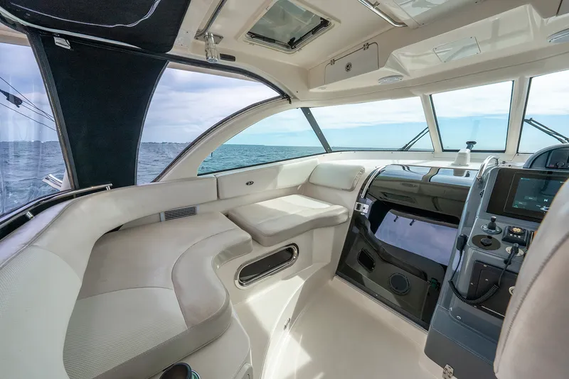 Slide: The Image of Pursuit 345 OFFSHORE 2012 - 58