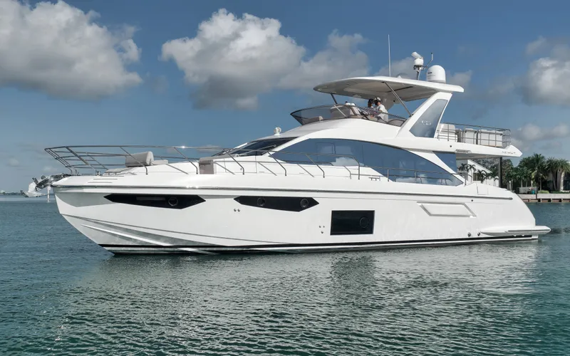 The Image of Azimut FLYBRIDGE 2022 - 0