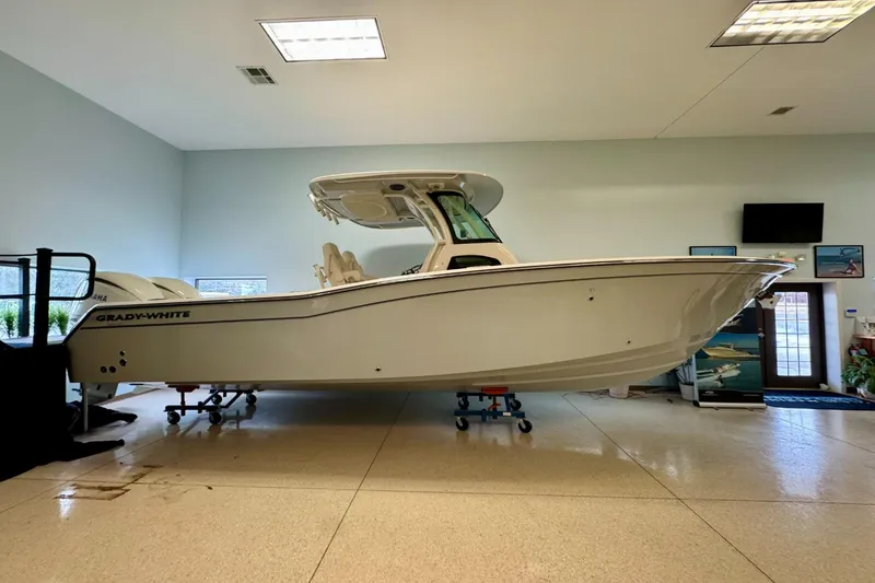 The Image of Grady-White Canyon 271 2026 - 0