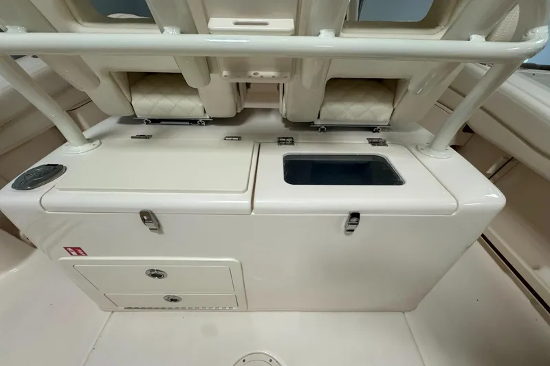 Slide: The Image of Grady-White Canyon 271 2026 - 14