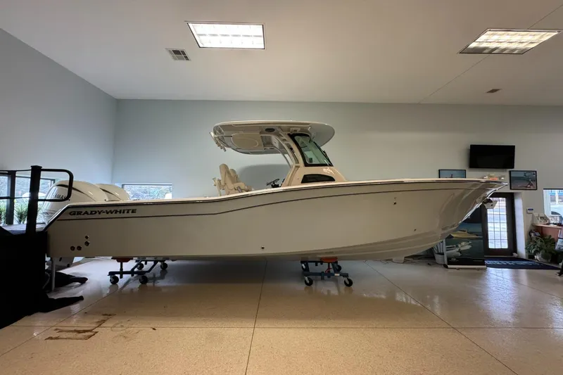 Slide: The Image of Grady-White Canyon 271 2026 - 2