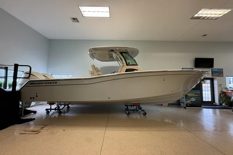 Slide: The Image of Grady-White Canyon 271 2026 - 41