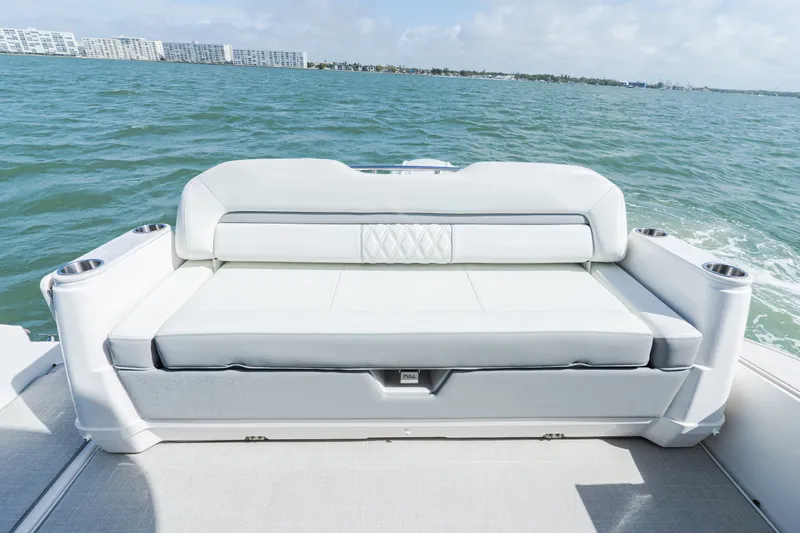 Slide: The Image of Regal 36XO 2023 - 21