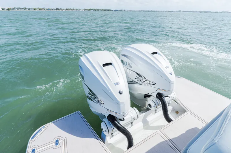 Slide: The Image of Regal 36XO 2023 - 22