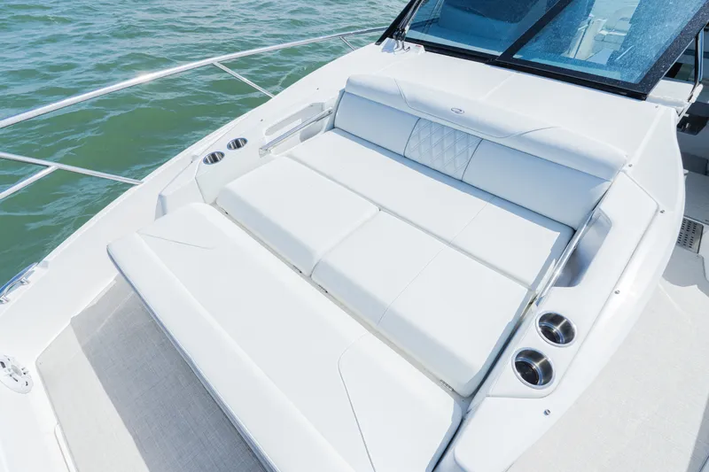 Slide: The Image of Regal 36XO 2023 - 26