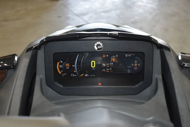 Slide: The Image of Sea-Doo GTX 2022 - 16