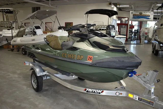 Slide: The Image of Sea-Doo GTX 2022 - 2