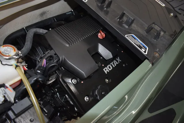 Slide: The Image of Sea-Doo GTX 2022 - 22