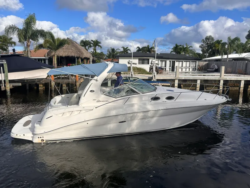 The Image of Sea Ray 320 Sundancer 2006 - 0