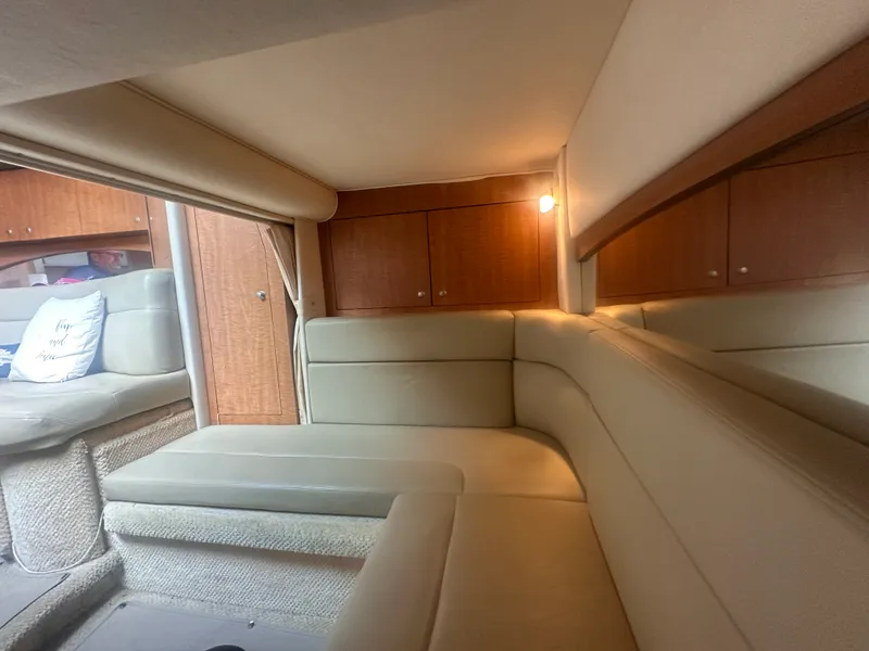 Slide: The Image of Sea Ray 320 Sundancer 2006 - 13